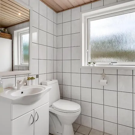 Vilhelm - 7-5km From The Sea By Interhome Feriehus *